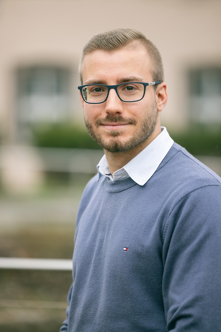 Steuerfachangestellter Janis Grau